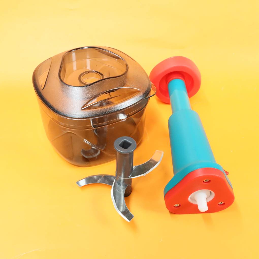 Deen Push Choppe Small (700ml)